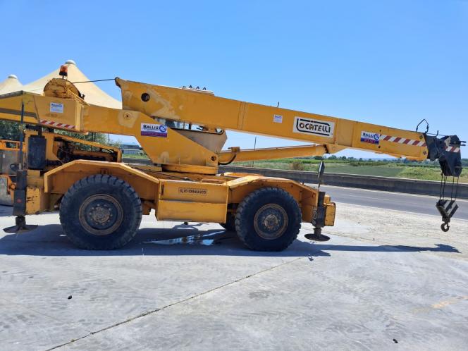 Vinxh Locatelli Matr.0V2002 